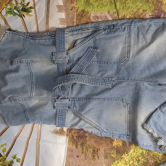 GUESS los Angeles denim fringe ankles jumpsuit size 2 - Picture 2 of 9